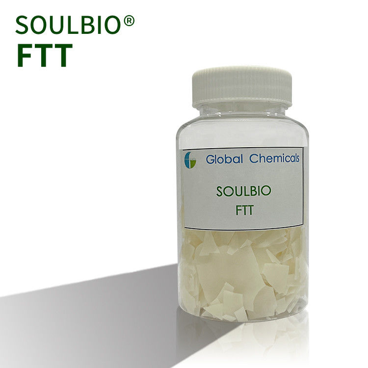 Schwacher kationischer Weichmacher SOULBIO FTT verleiht einem Stoff mit geringer Gelbfärbung einen weichen, glatten und vollständigen Griff